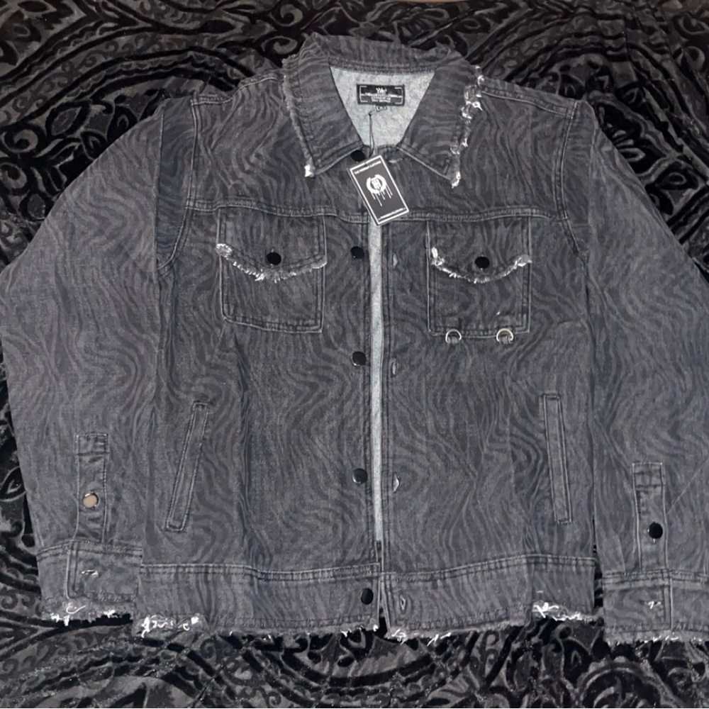 THE HIDEOUT CLOTHING JEAN JACKET